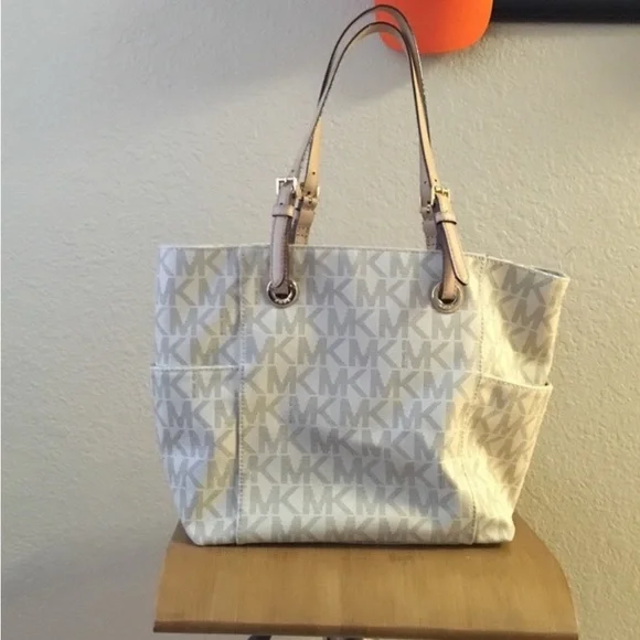 Michael Kors Cream and Tan Signature Tote - Picture 2 of 4